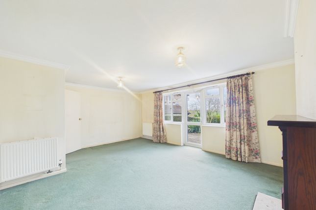 13, Perryfield Estate, Hereford photo 4