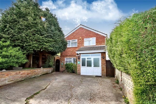 Detached house for sale in Little Road, Adeyfield, Hemel Hempstead, Hertfordshire