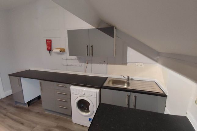 1, Springholme Terrace, Stockton-On-Tees photo 3