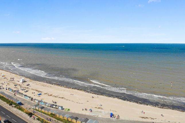 Flat for sale in Westbrook Gardens, Margate