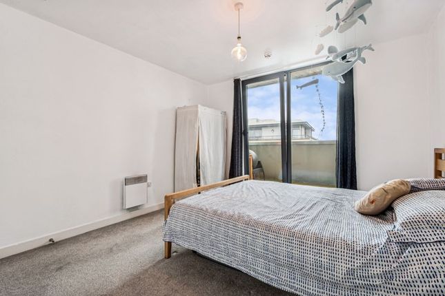 Flat 119, 46, Palmers Road, Bethnal Green photo 4