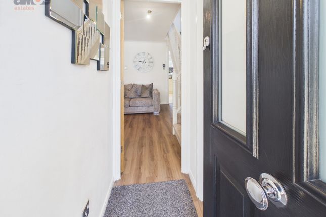43, Barnwell Drive, Hockley photo 3