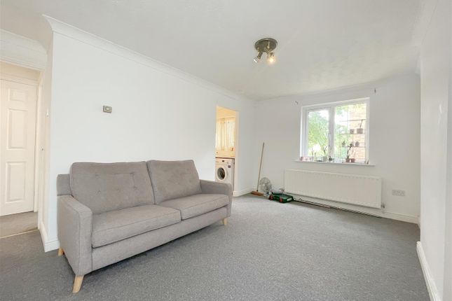 29, Gardiner Court, Milton Keynes photo 5