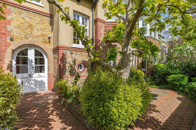 Thumbnail Semi-detached house for sale in Somerset Road, Brentford, Greater London