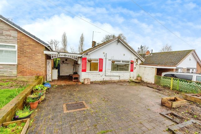 Detached bungalow for sale in Russett Close, Walsall