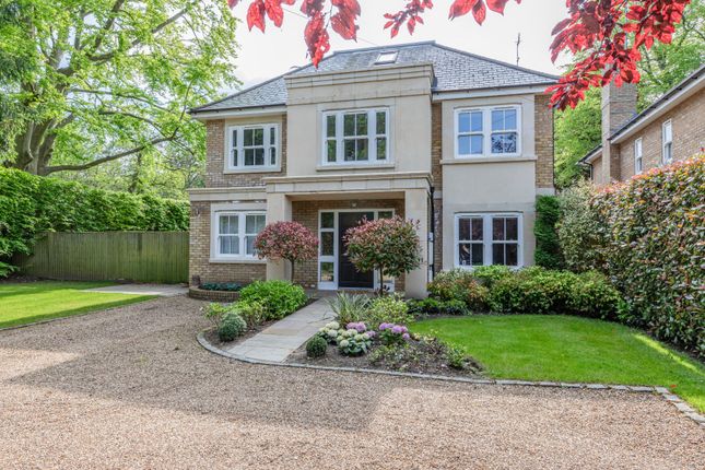 Thumbnail Detached house for sale in Old Avenue, West Byfleet
