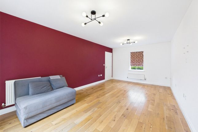 21, Long Barton Avenue, Devon photo 4