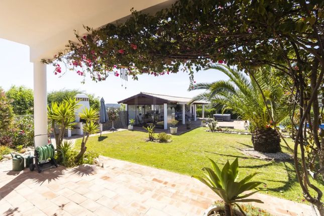 Villa for sale in Lagos, Bensafrim, Portugal