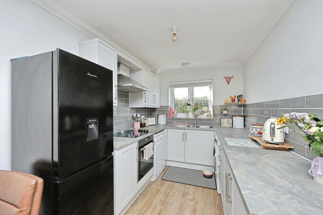 23, Hewitt Drive, Dereham photo 4