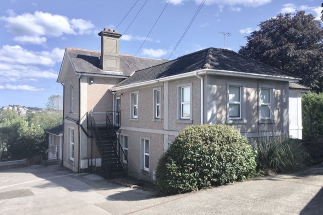 Immaculately Presented Fully Furnished One Bed  Flat
