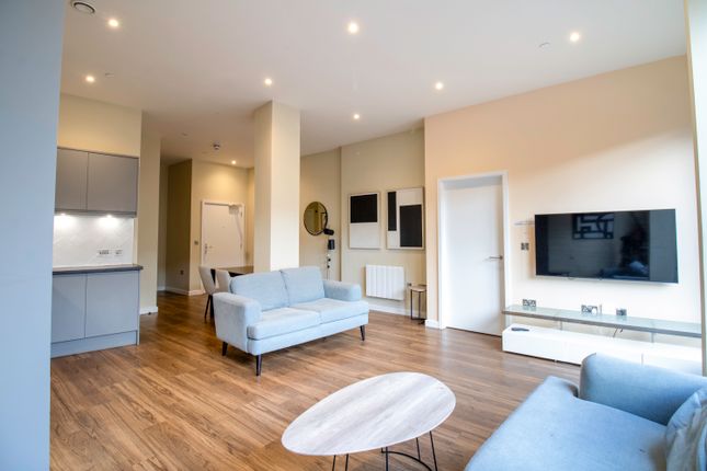Thumbnail Flat to rent in Albion Place, Leeds