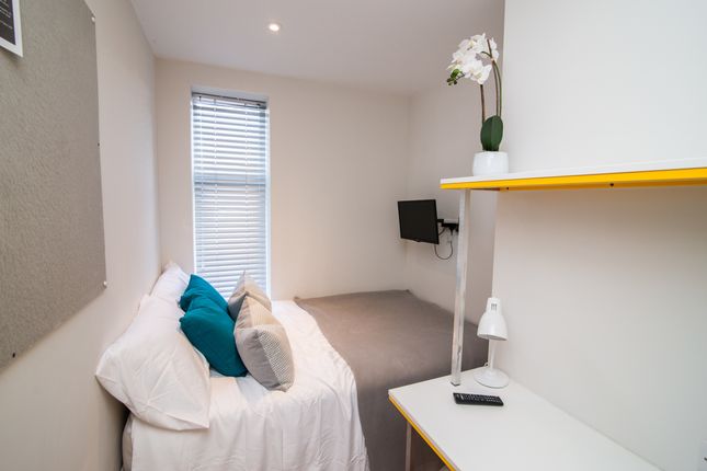 Shared accommodation to rent in Beresford Street, Stoke