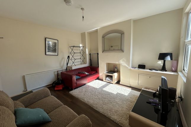 Fernleigh, New Road, Wrexham photo 3