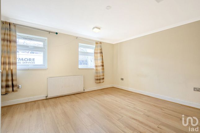 Thumbnail End terrace house for sale in Elfrida Close, Woodford Green