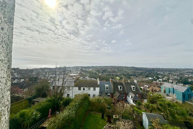 Thumbnail Flat for sale in Vicarage Road, Hastings