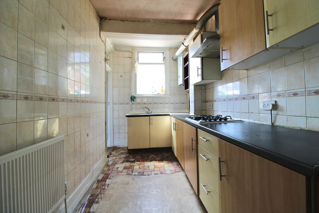 37 WESTBURY AVENUE, WEMBLEY photo 5