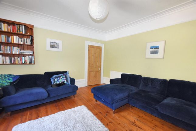 18, Penventon Terrace, Redruth photo 3