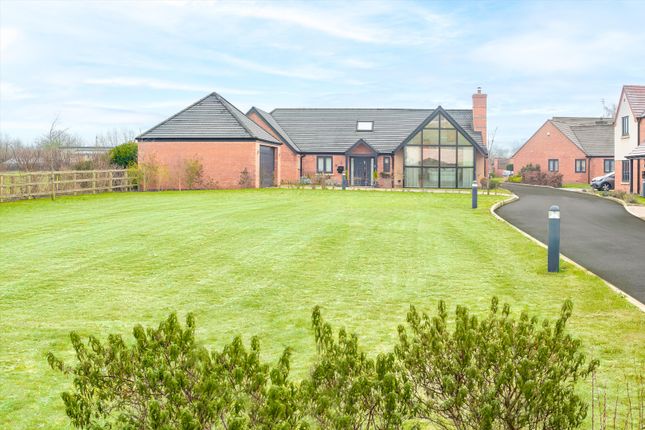 3-bed house on 9, Milcote Close, Stratford-upon-Avon, £999,500