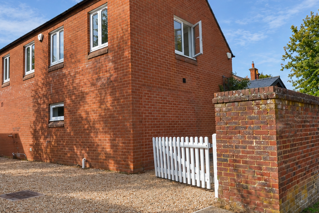 2-bed detached on The Little Lodge, Wood End, Saffron Walden, £450,000