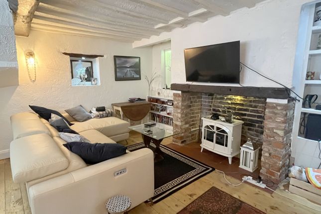 2 Stephens Alley, Tewkesbury photo 2