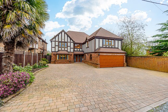 Detached house for sale in Hillside Road, Leigh-On-Sea