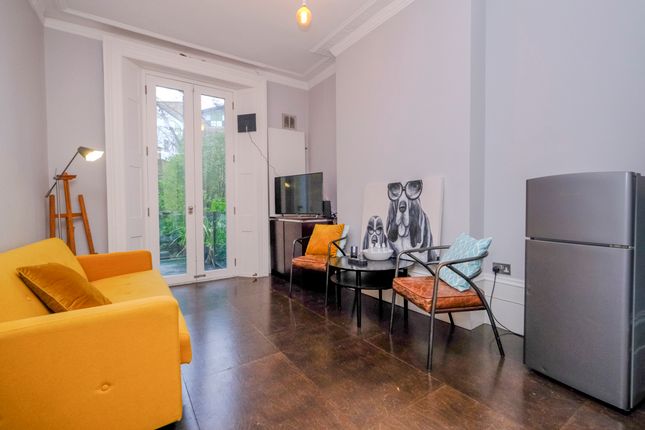 67 Oakley Square, London photo 4