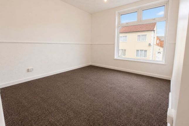 38, St. Anns Crescent, Gosport photo 5