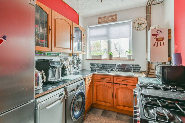 3-bed house on Eardley Road, Streatham Common, £585,000