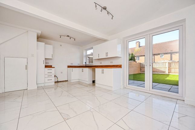 92, Western Avenue, Liverpool photo 3