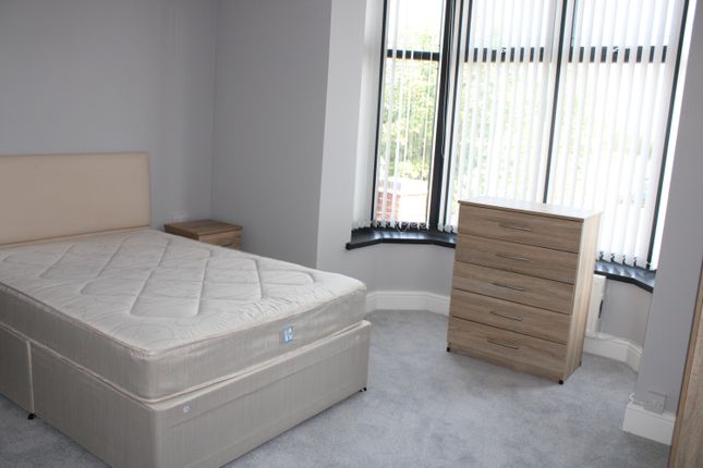 Flat 3, Birmingham photo 5