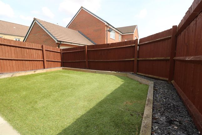 17, Heron Walk, Trowbridge photo 2