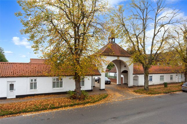 2-bed bungalow on Chancery Court, Acomb, York, North Yorkshire YO24, £140,000