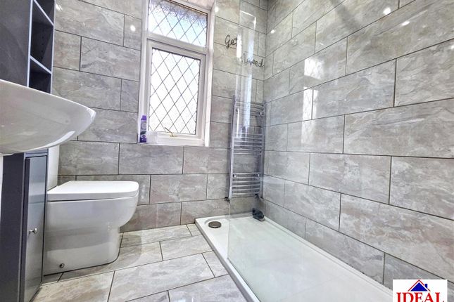 19, Skellow Road, Carcroft, Doncaster photo 3