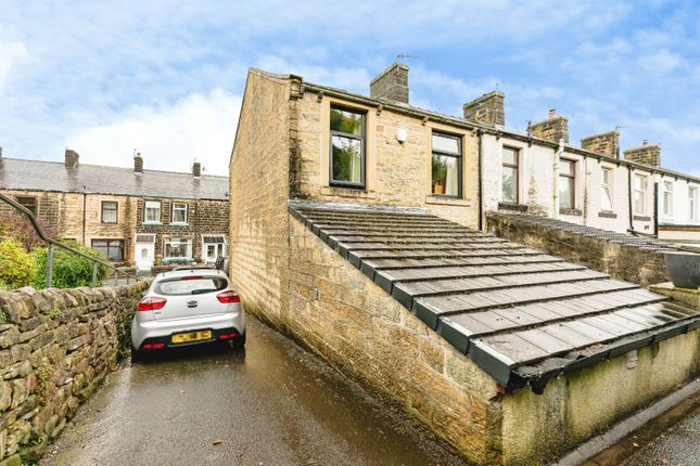 Skipton Road, Colne photo 2