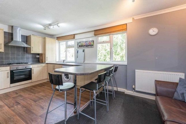 23, Wemyss Court, Canterbury photo 3