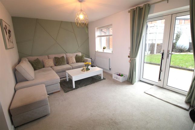 Property for sale in Newstead Way, Daventry