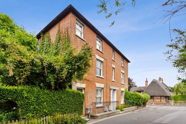 Thumbnail Flat for sale in Middle Street, Salisbury