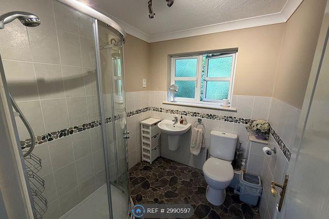 Grenadier Close, Bearsted, Maidstone photo 5