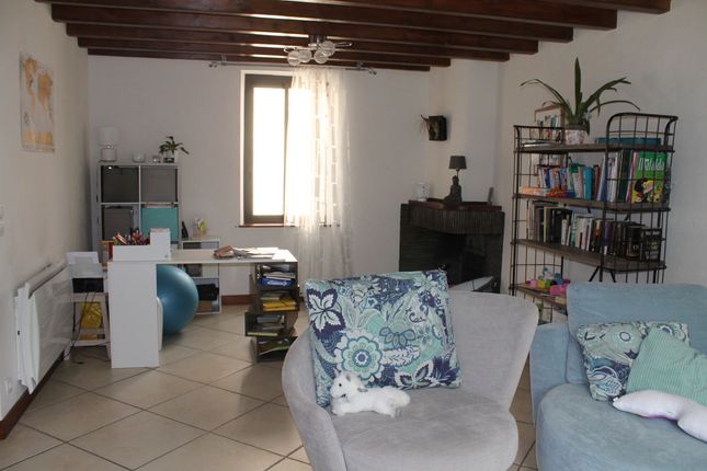 3 Bed Property For Sale In 09500 Mirepoix France Zoopla