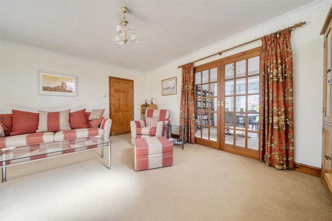 117, Putnoe Lane, Bedford photo 4
