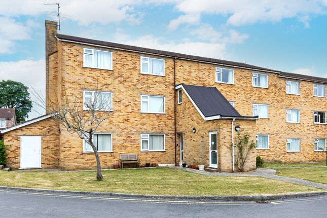 Flat for sale in Charlton Mead Drive, Bristol