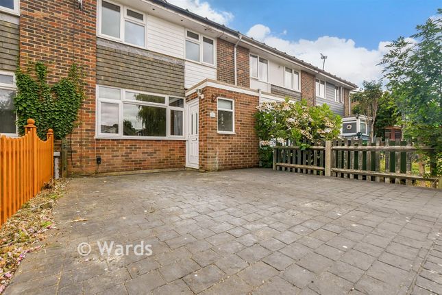 11, Herons Way, Hythe photo 3