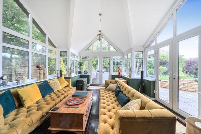 10, Bencombe Road, Purley photo 3