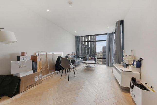 Flat for sale in Principal Place, Worship Street