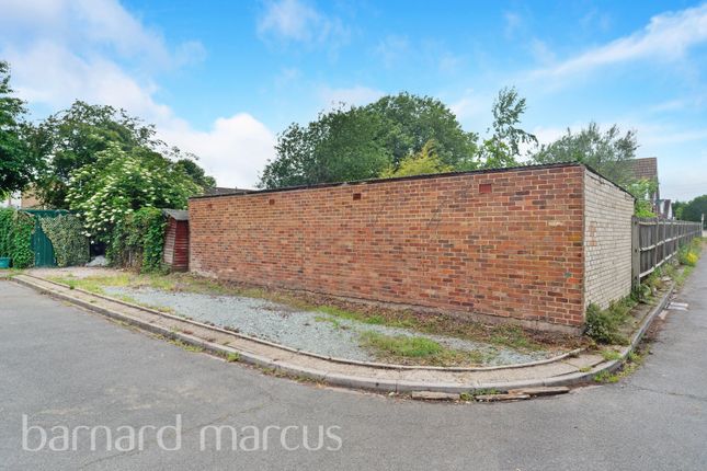 Property to rent in Ruxley Mews, West Ewell, Epsom