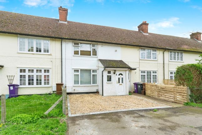 Terraced house for sale in Pixmore Avenue, Letchworth Garden City
