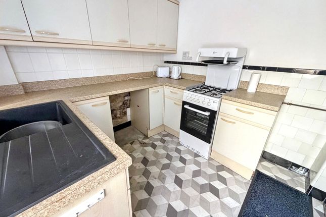 33, Beech Grove, Whitley Bay photo 5