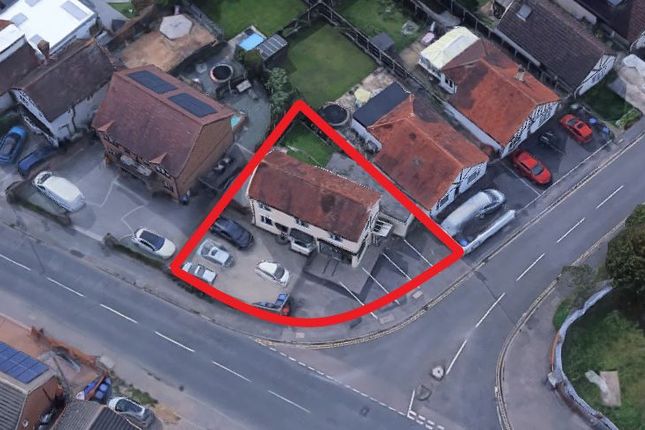 103, Oyster Lane, West Byfleet photo 2