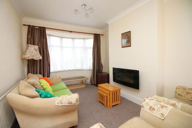 66, Conway Avenue, Thornton-Cleveleys photo 4