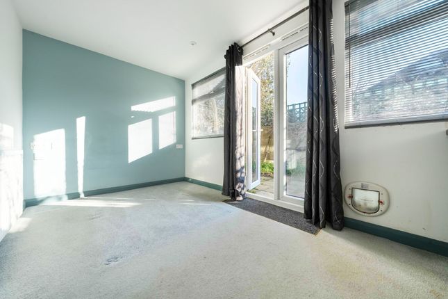 108 Elmer Road, Bognor Regis photo 4